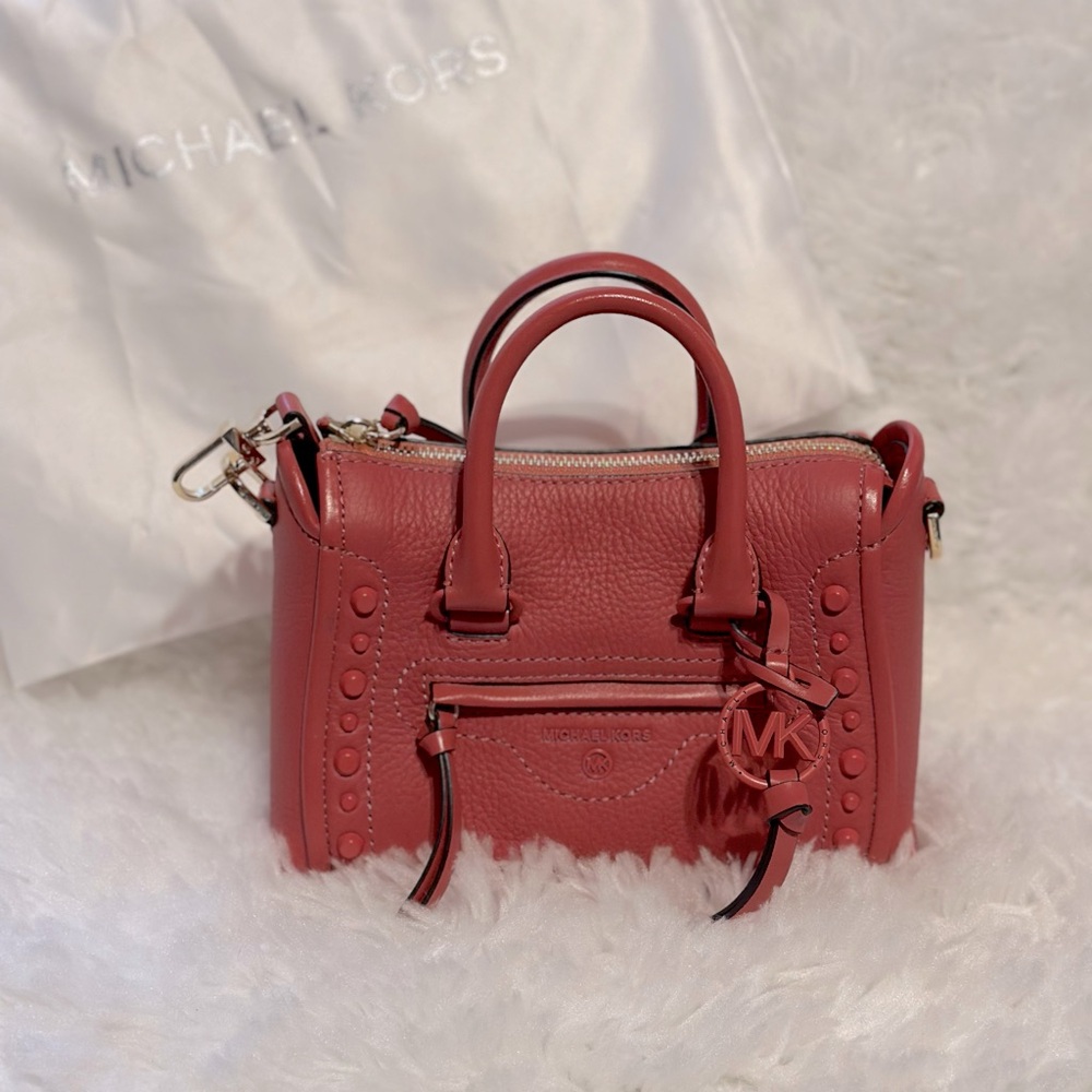 Michael Kors Retail Handbag with Crossbody Strap